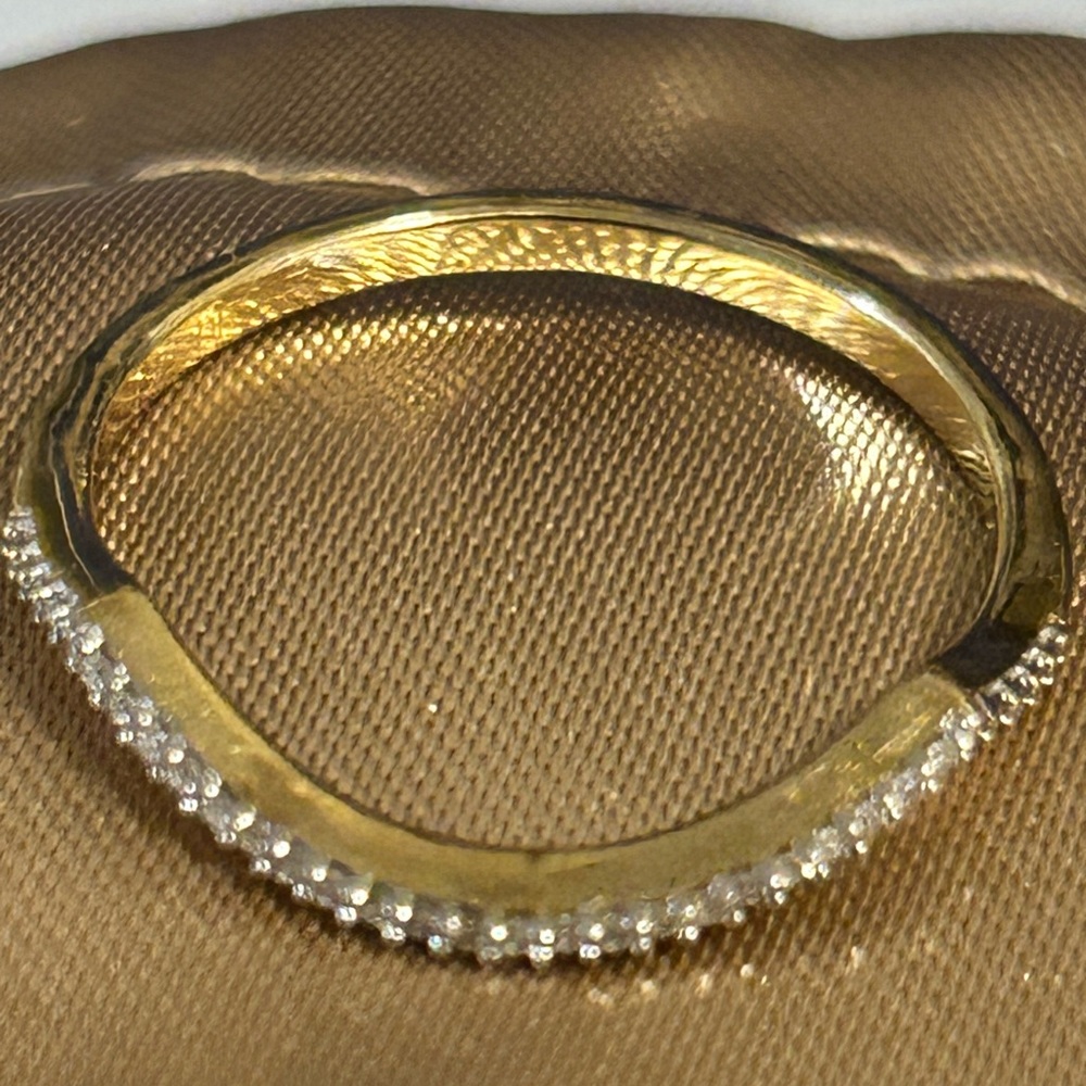 Diamond 10K Gold Ring - EUC - Picture 8 of 14